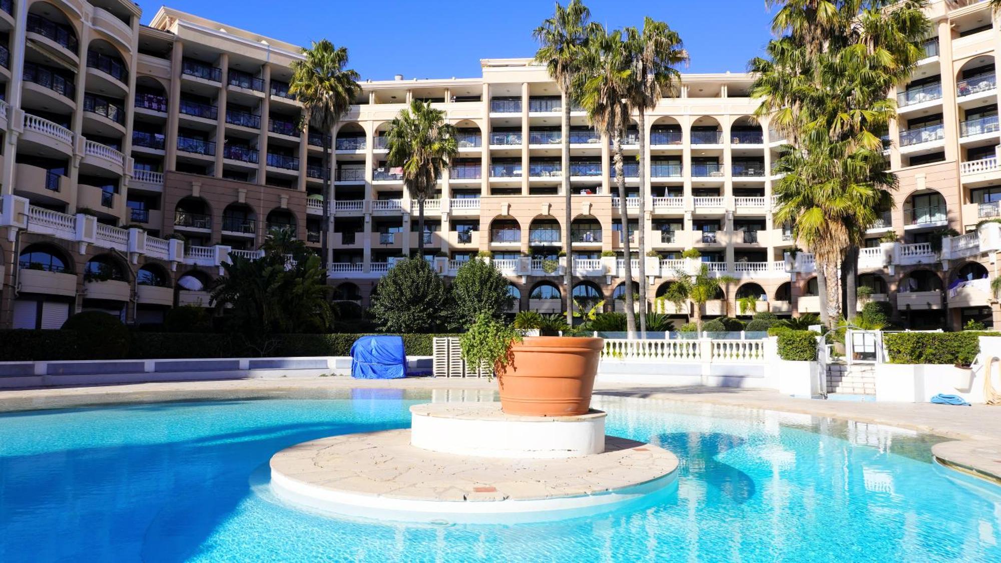 Appartement 556, Vue Mer Et Piscine By Palmazur Vacances คานส์ ภายนอก รูปภาพ
